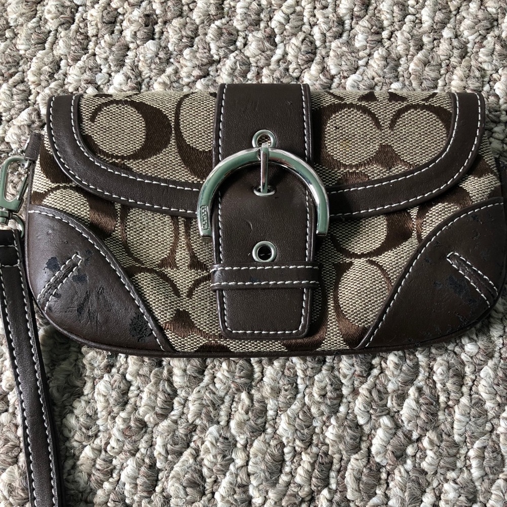 Coach wristlet